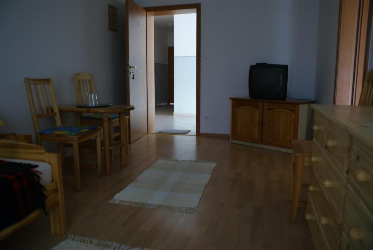 Kek Vendeghaz Family Resort Gyenesdias Exterior photo